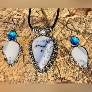 Dendritic Pendant & Earrings Set